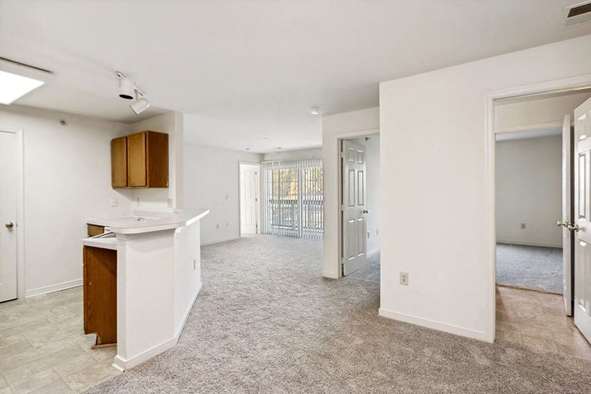 Weston Circle And Wicklow Square Apartments, 100 Weston Ln